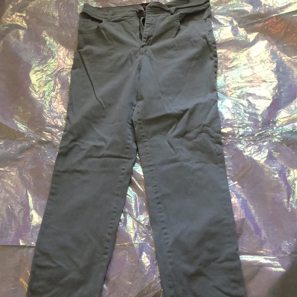 Gloria Vanderbilt Jeans